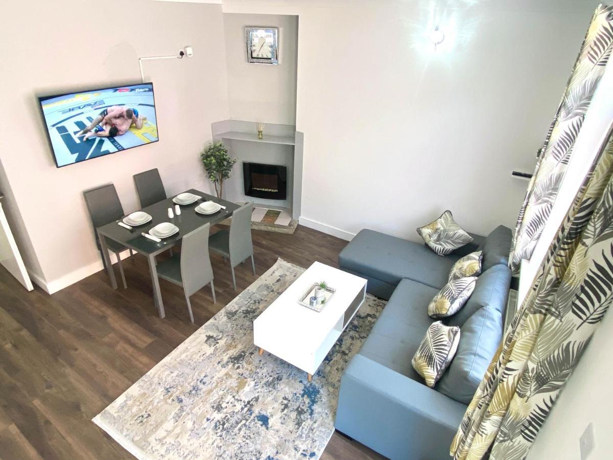 Apartment 2 Bed Town Centre Nr Theatre Free Park Wi-fi & Garden