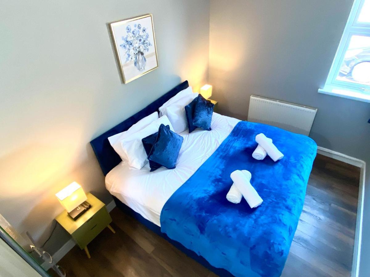 Apartment 2 Bed Town Centre Nr Theatre Free Park Wi-fi & Garden